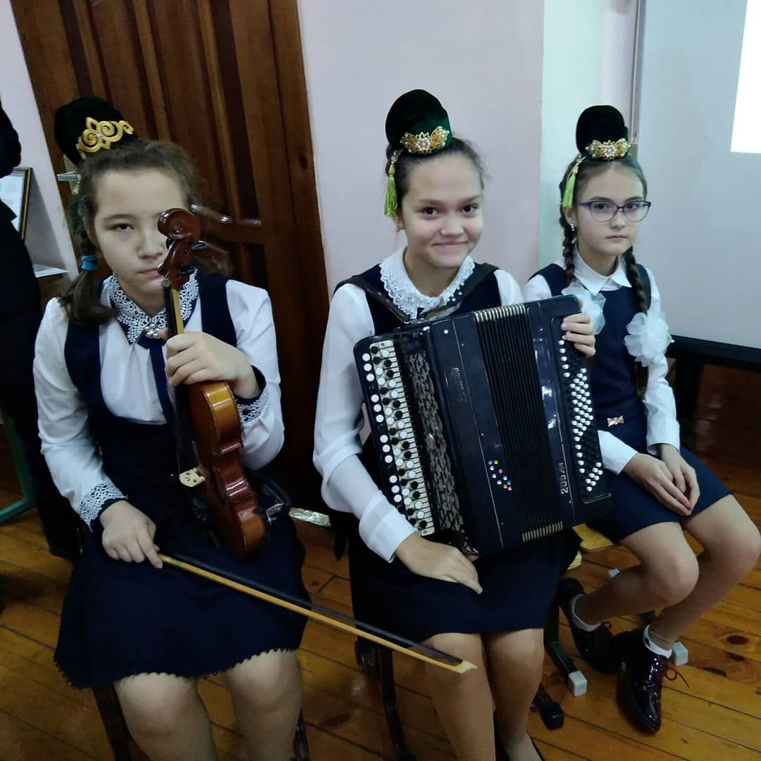 Ашытбаш  мәктәбендә татар теле укытучыларының семинары узды
