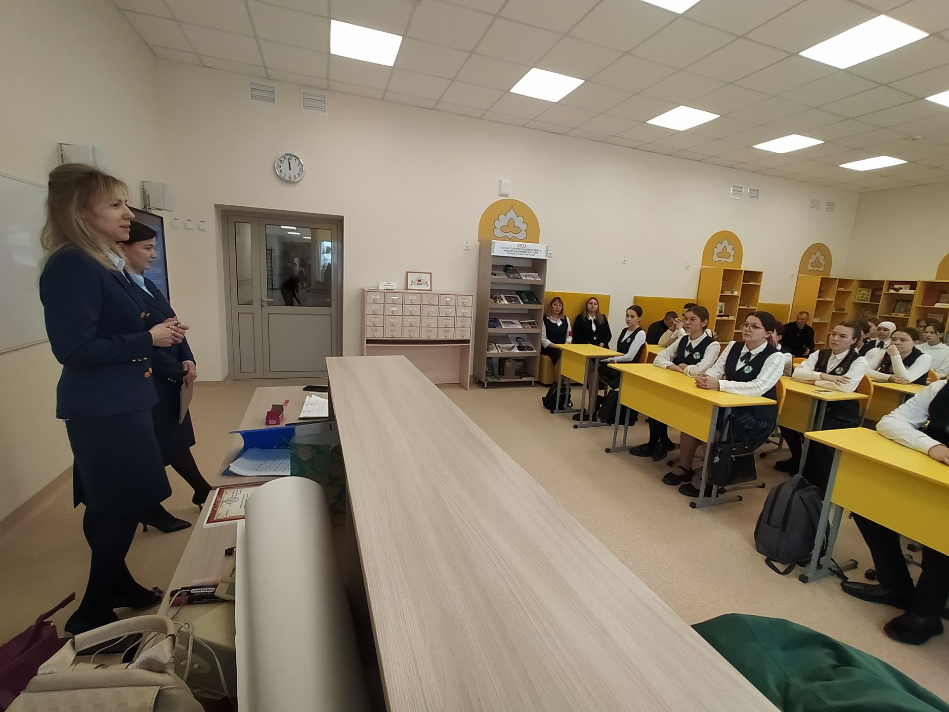 Арча район суды белгечләре укучылар белән очрашты