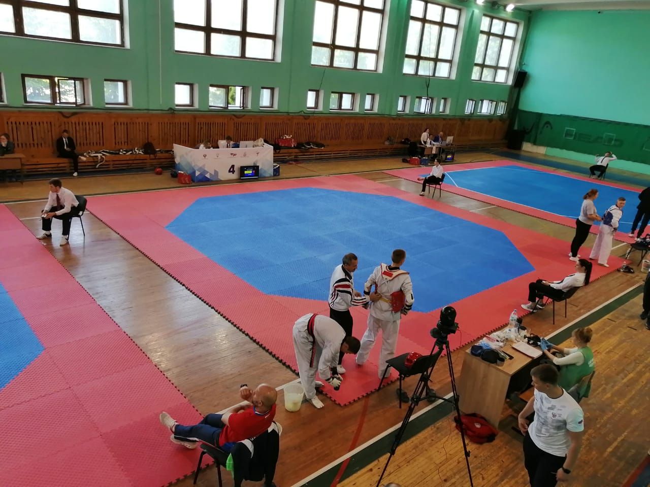 Арча таэквон-дочылары зур ярышларда катнашалар һәм уңышлар яулап кайталар (ВИДЕО)