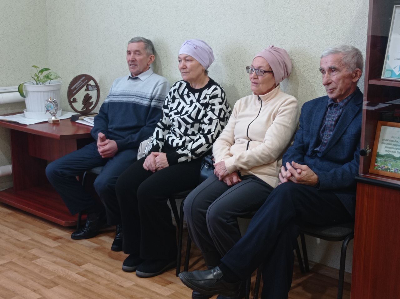 “Бабай үзе кайтып кергәндәй булды“