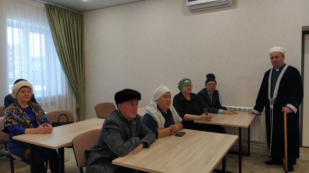 Район иҗтимагый советының күчмә утырышы булды