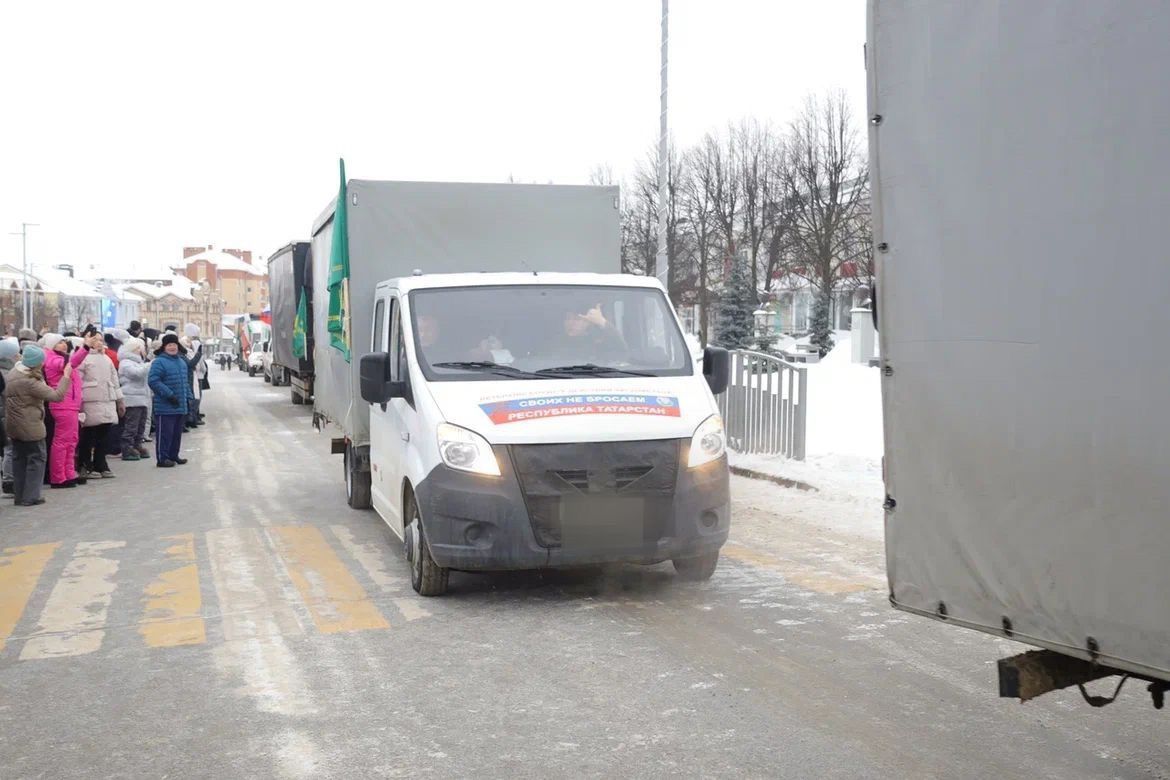 Арча үзәгеннән тугыз машинадан торган колонна озатылды