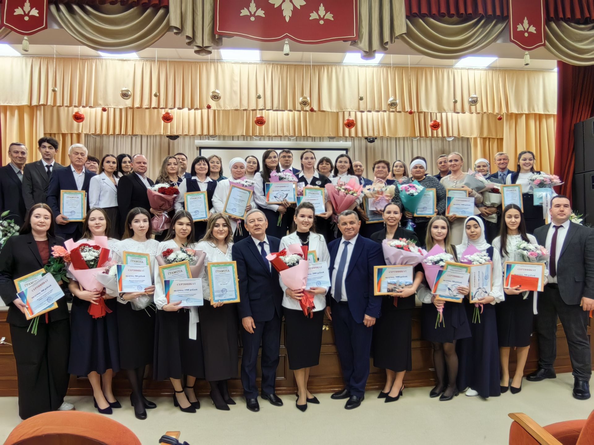 Арчада “Ел укытучысы” билгеле булды