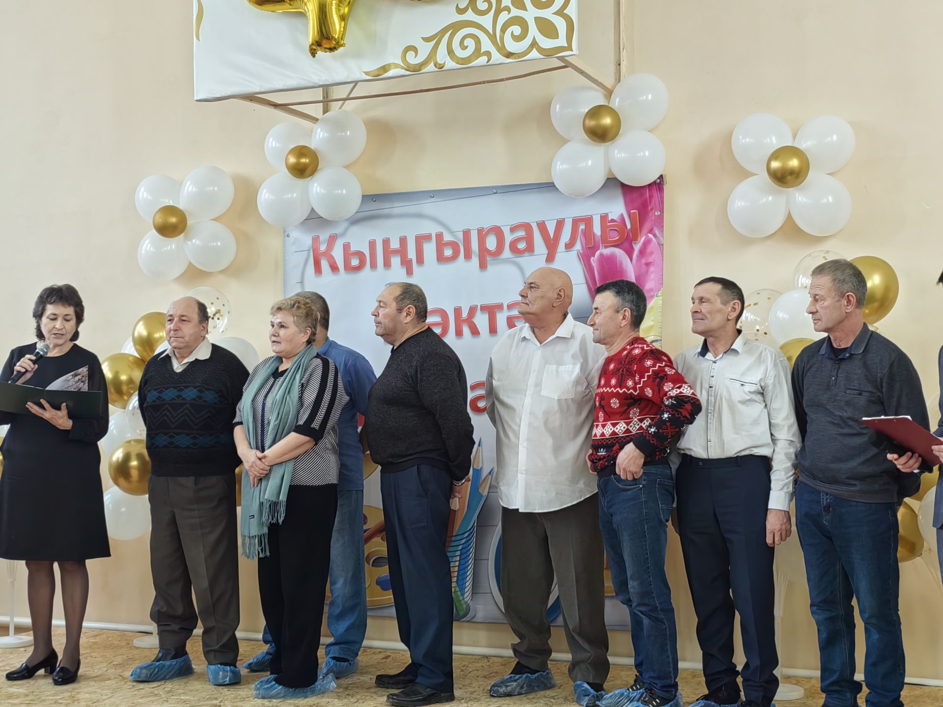 “50, 100 еллыкларны да каршы алырга язсын!”: Наласа урта мәктәбе 45 еллык юбилеен билгеләп үтте