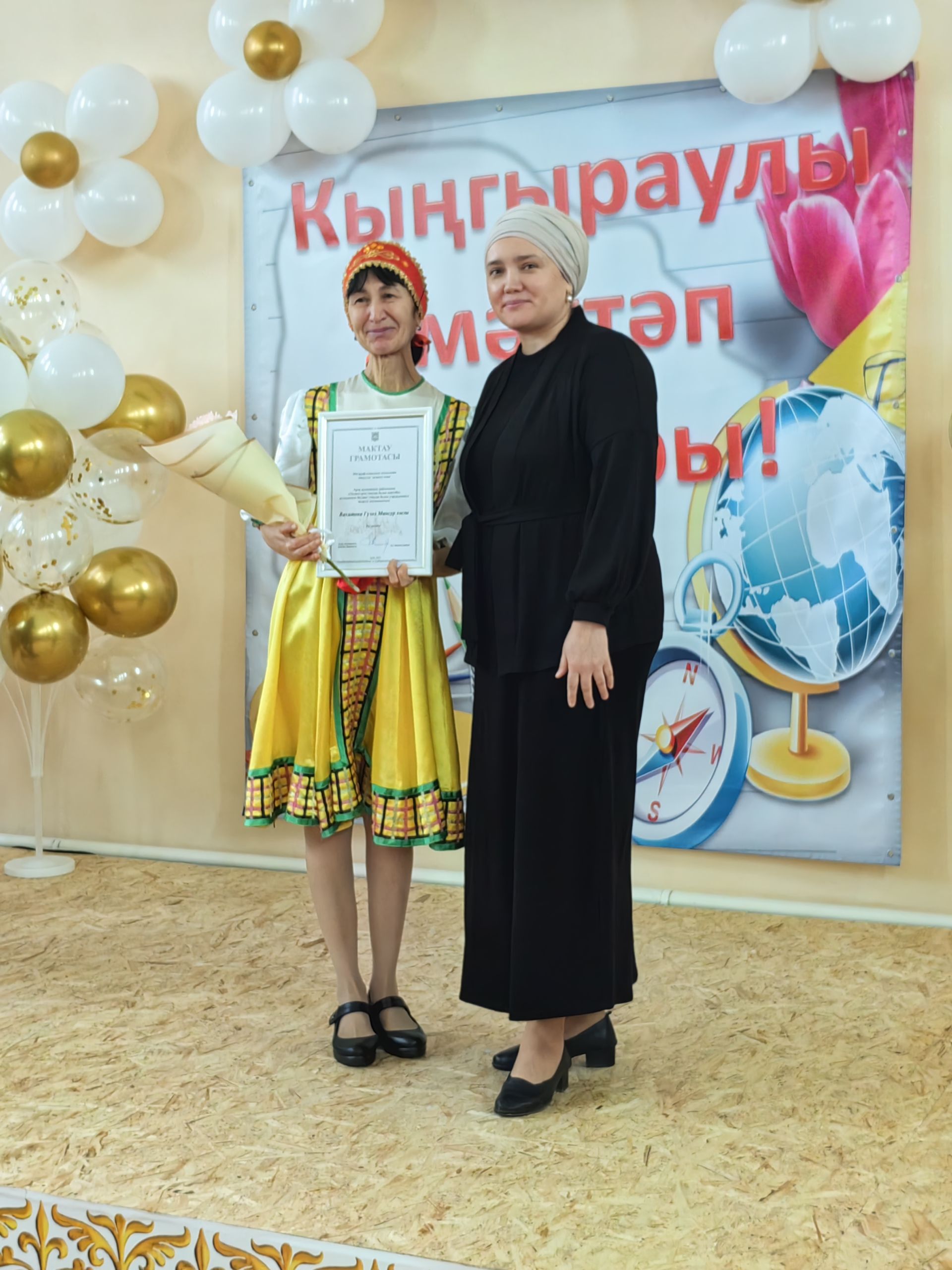“50, 100 еллыкларны да каршы алырга язсын!”: Наласа урта мәктәбе 45 еллык юбилеен билгеләп үтте