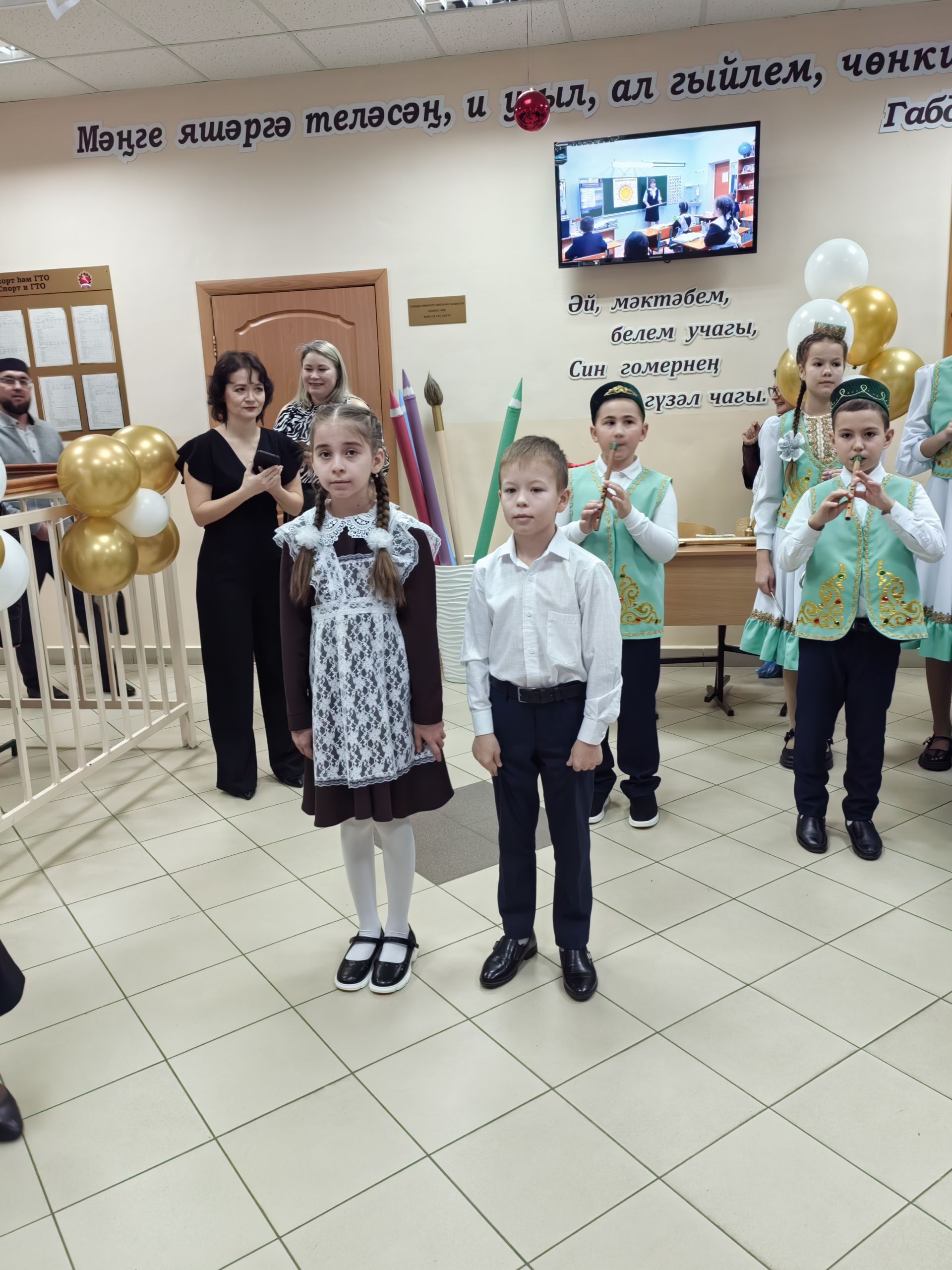 “50, 100 еллыкларны да каршы алырга язсын!”: Наласа урта мәктәбе 45 еллык юбилеен билгеләп үтте