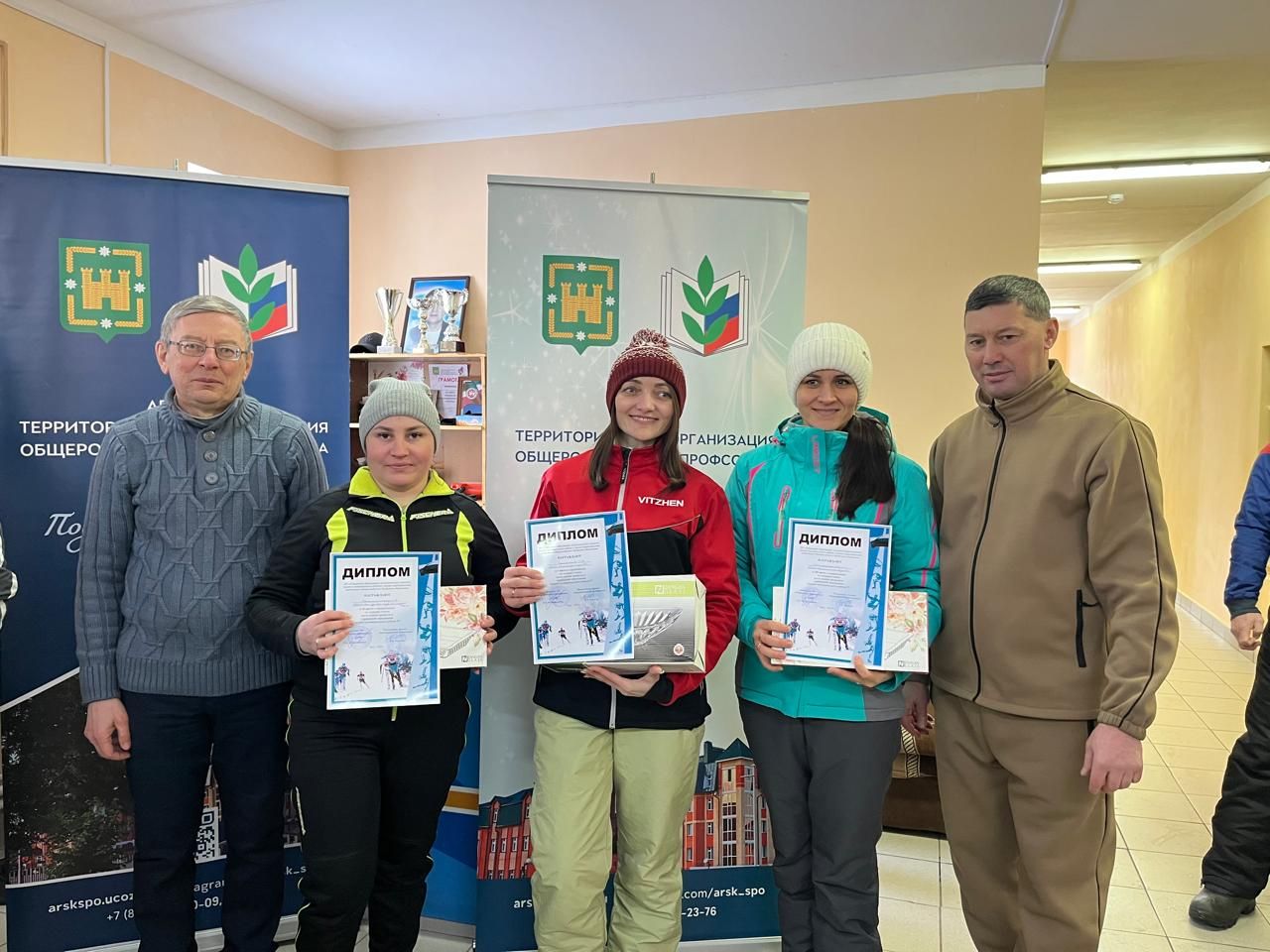 Иске Кырлай мәктәбе беренчелекне бирмәде
