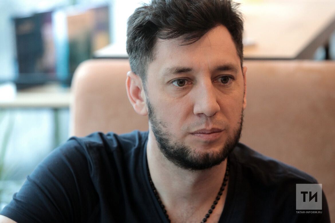 Фирдүс Тямаев эстрададан китү уйлары турында: «Сәхнә – дингә бөтенләй каршы әйбер» (Интертат)