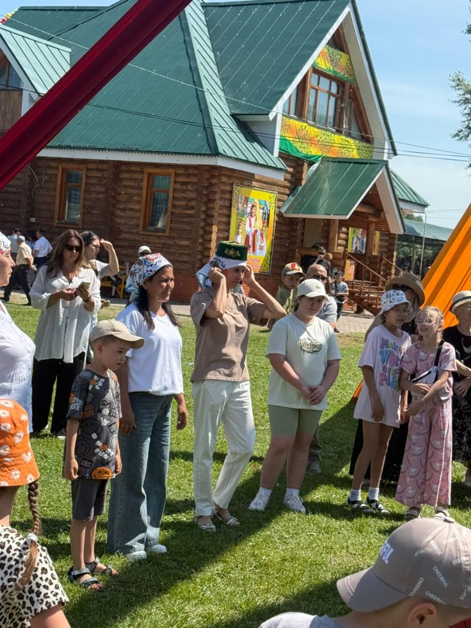 Арча Сабантуенда тәрбиячеләр балалар өчен аерым мәйданчык оештырды