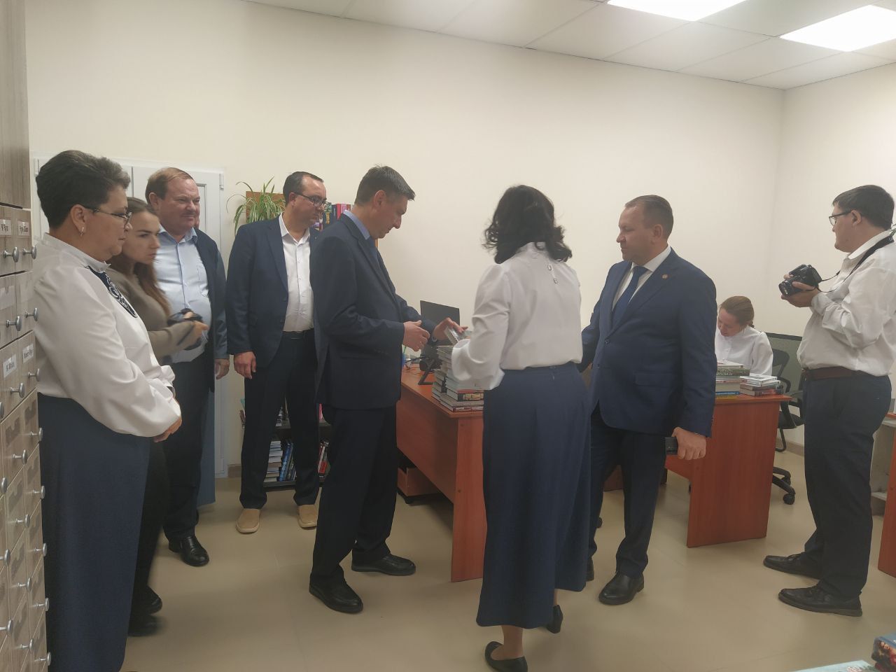 Арча үзәк китапханәсе ишекләрен яңа статуста ачты