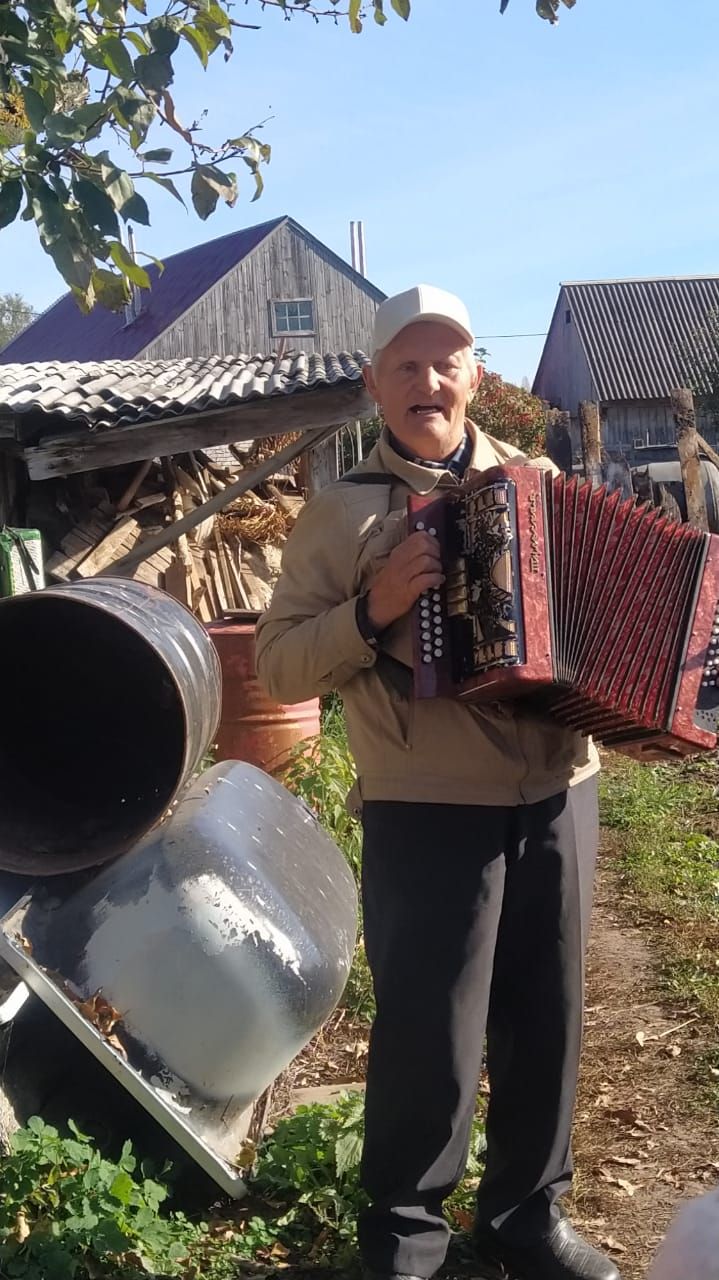 Район иҗтимагый советының күчмә утырышында