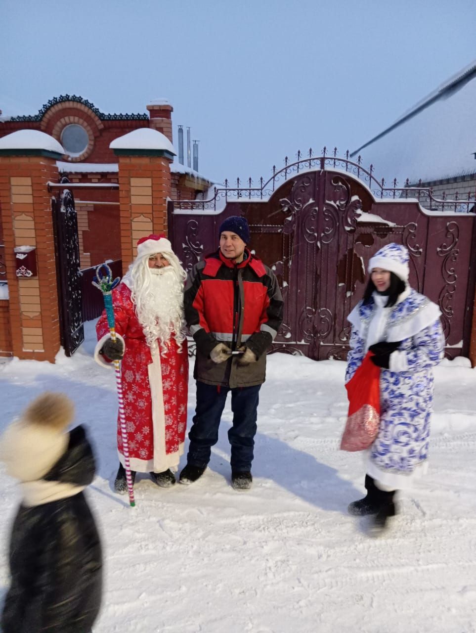 Урта Сәрдәгә Кыш бабай килгән