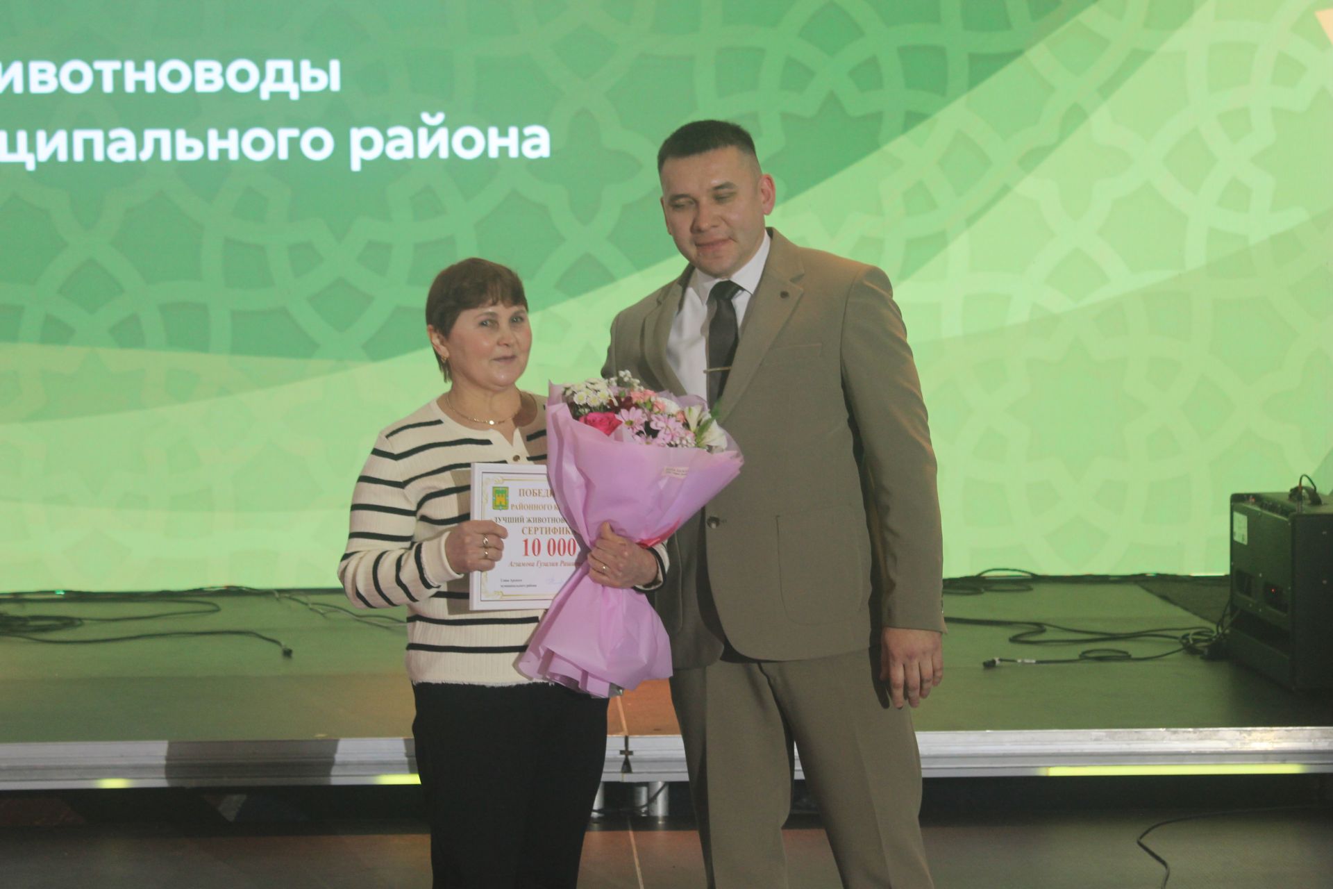 «Арча батырларын данлый» чарасында алдынгылар бүләкләнде