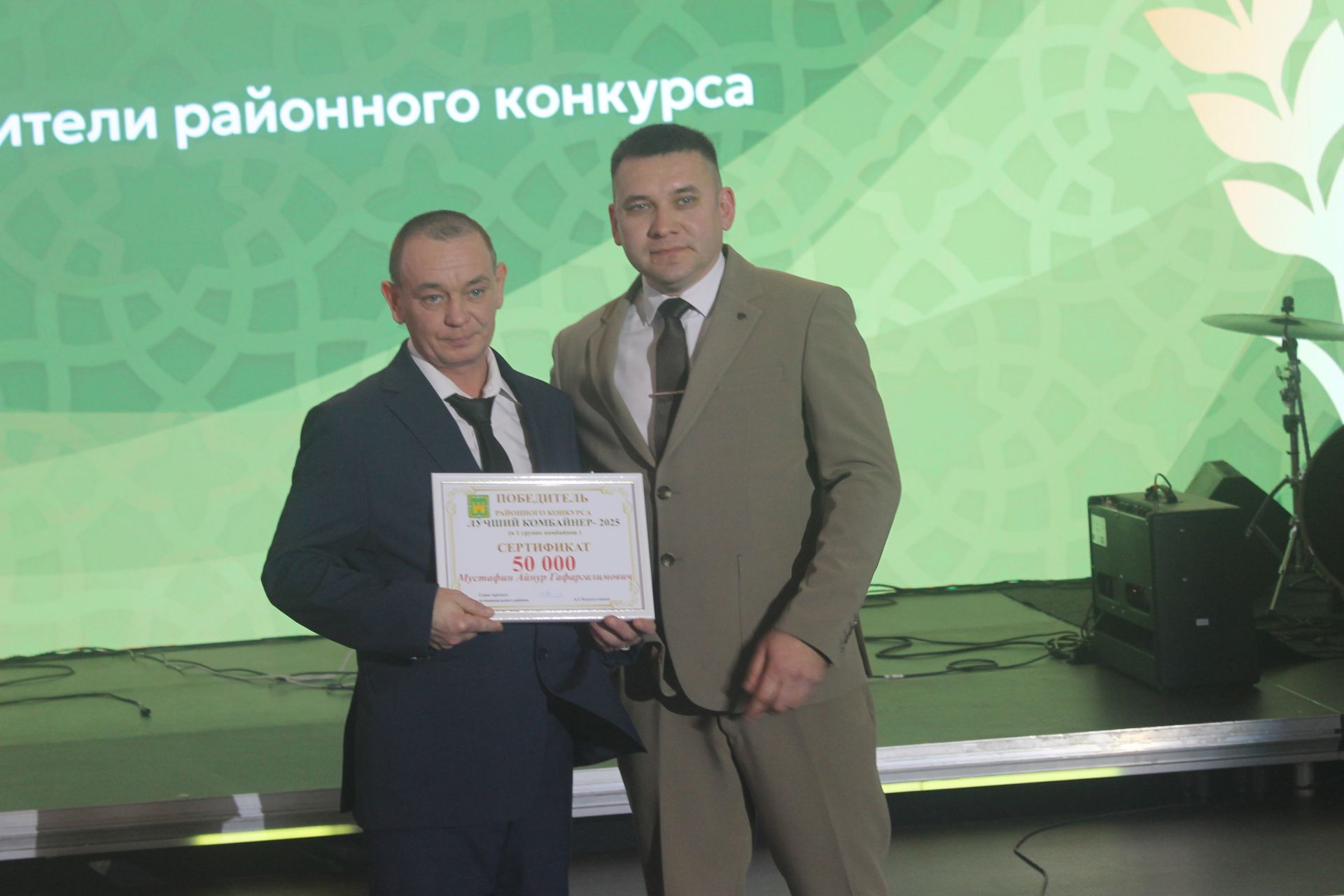 «Арча батырларын данлый» чарасында алдынгылар бүләкләнде