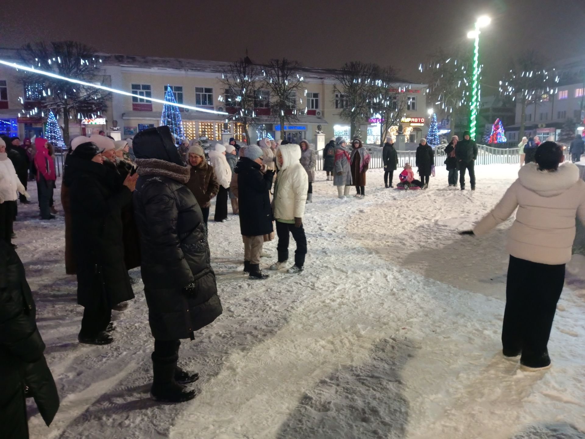 Арчада Раштуа уңаеннан бәйрәм концерты