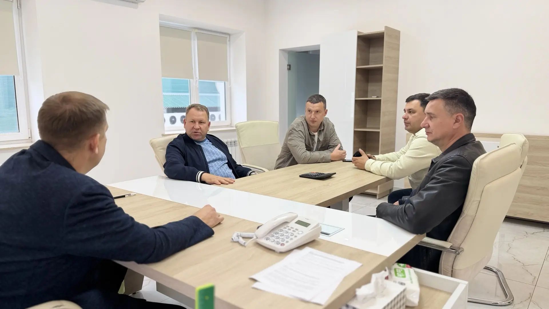 Алмаз Хисаметдинов Арча районының авыл хуҗалыгы предприятиеләре эшчәнлеге белән танышты
