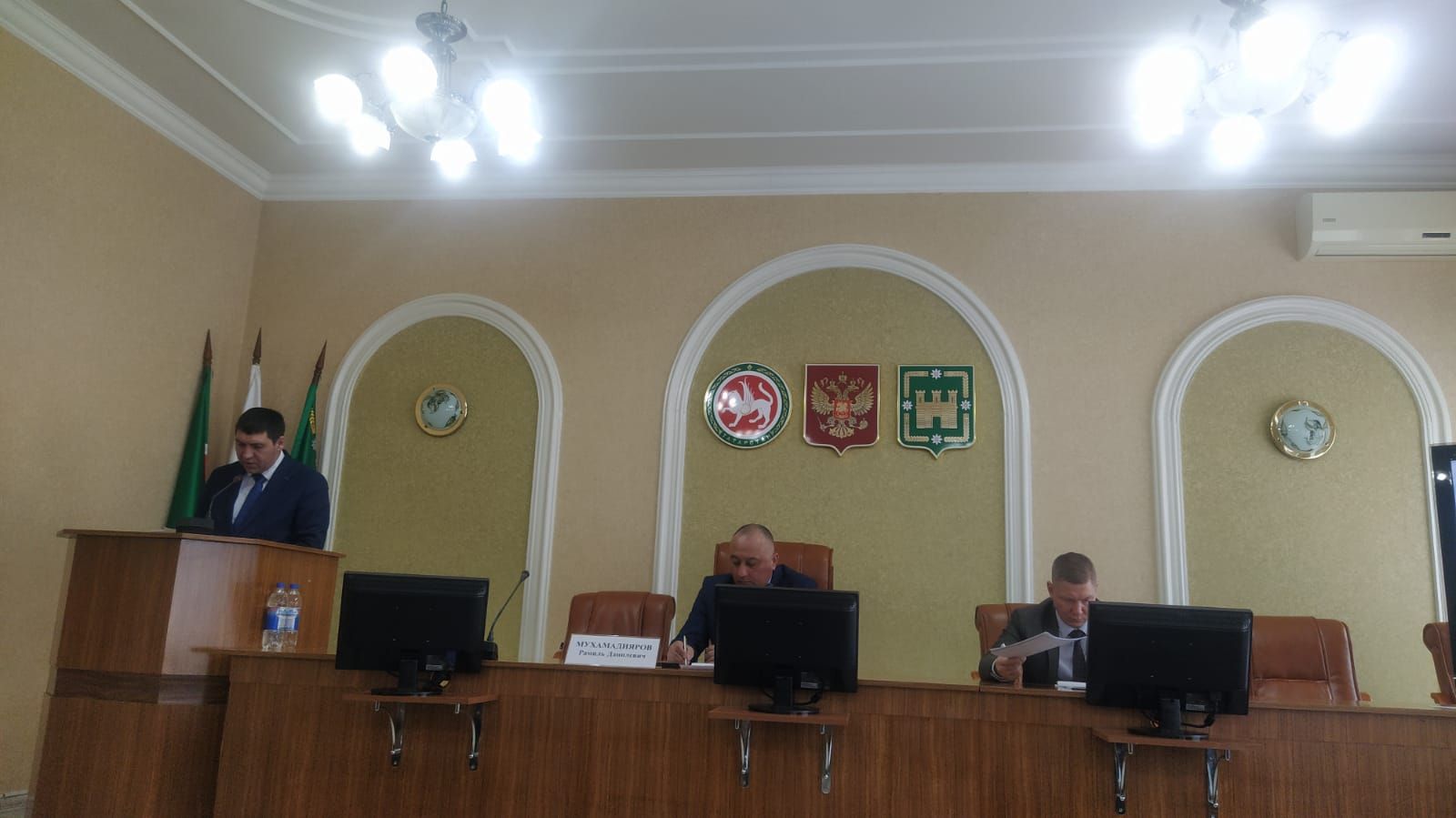 Комиссия утырышында