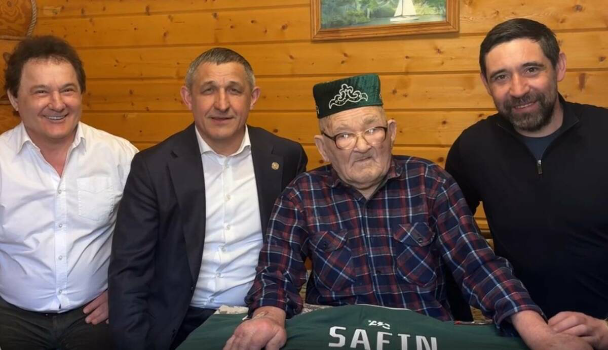 Якташыбыз Габдрахман Сафинга 104 яшь