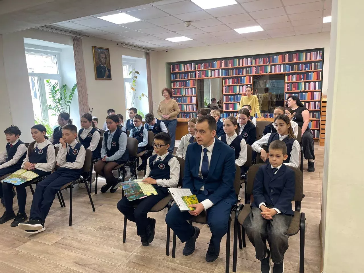 Семья Лесенко из Арска представила свою версию «Шурале» в Республиканской детской библиотеке