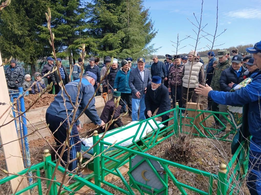 104 яшьлек Бөек Ватан сугышы ветераны Габдрахман Сафинны соңгы юлга озаттылар