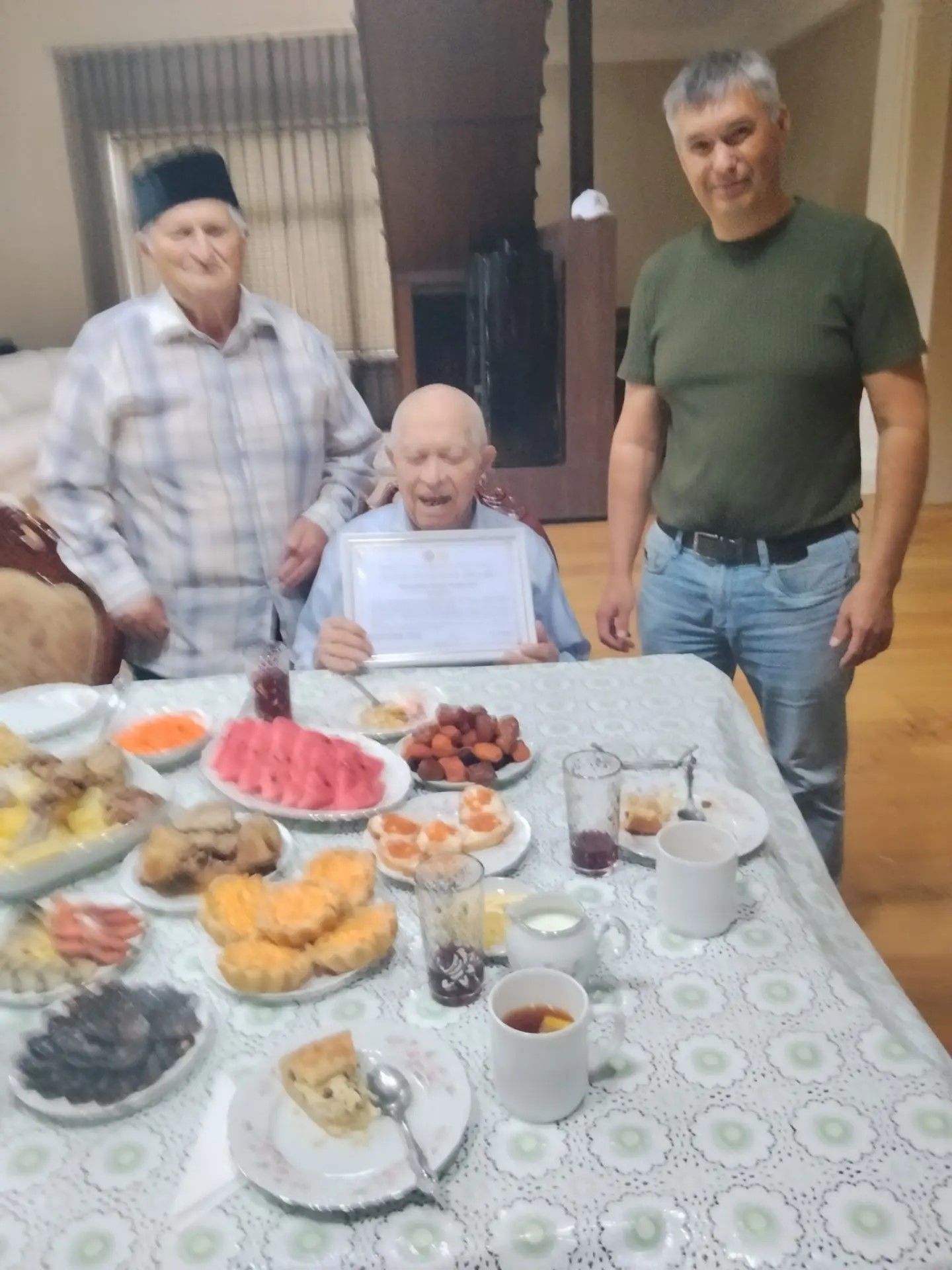 Арчада яшәүче хезмәт ветераны Мөнип Носратов 90 яшьлек юбилеен билгеләп үтте