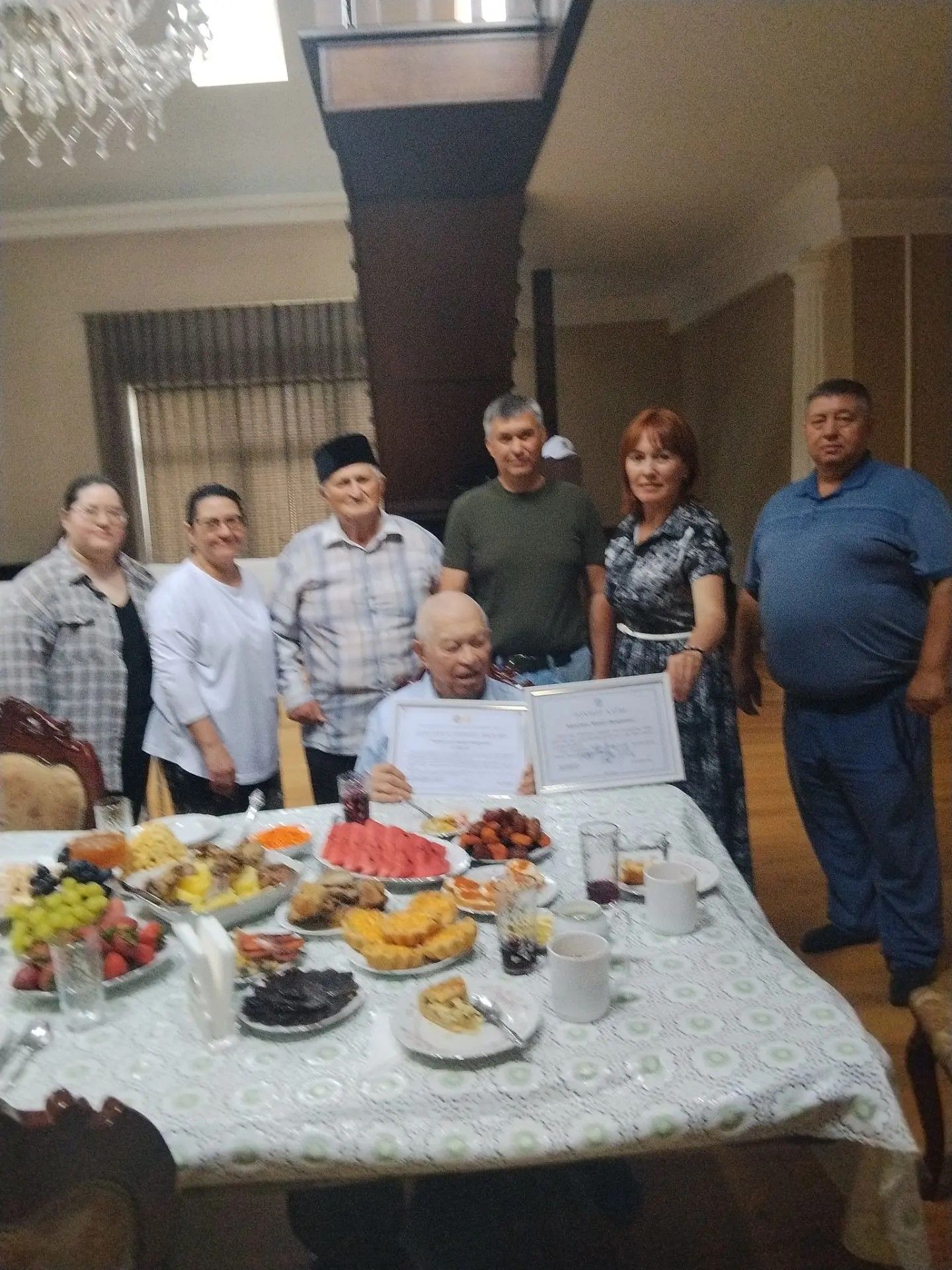 Арчада яшәүче хезмәт ветераны Мөнип Носратов 90 яшьлек юбилеен билгеләп үтте