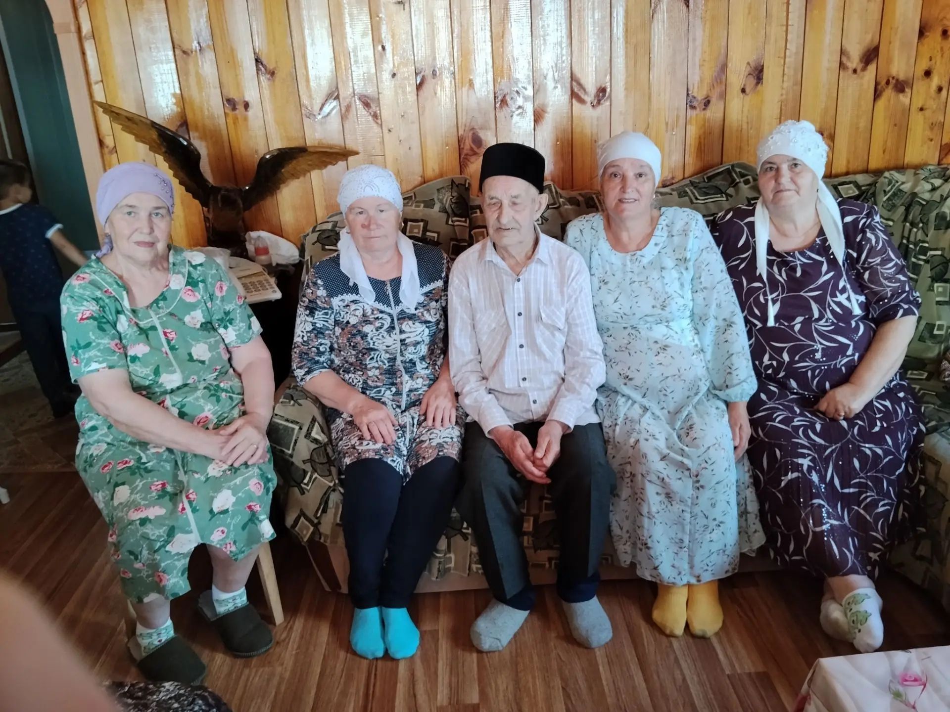 95 яшьлек Чөмә-Елгадан Фәрхетдин Галимов Ат көненә барырга җыена