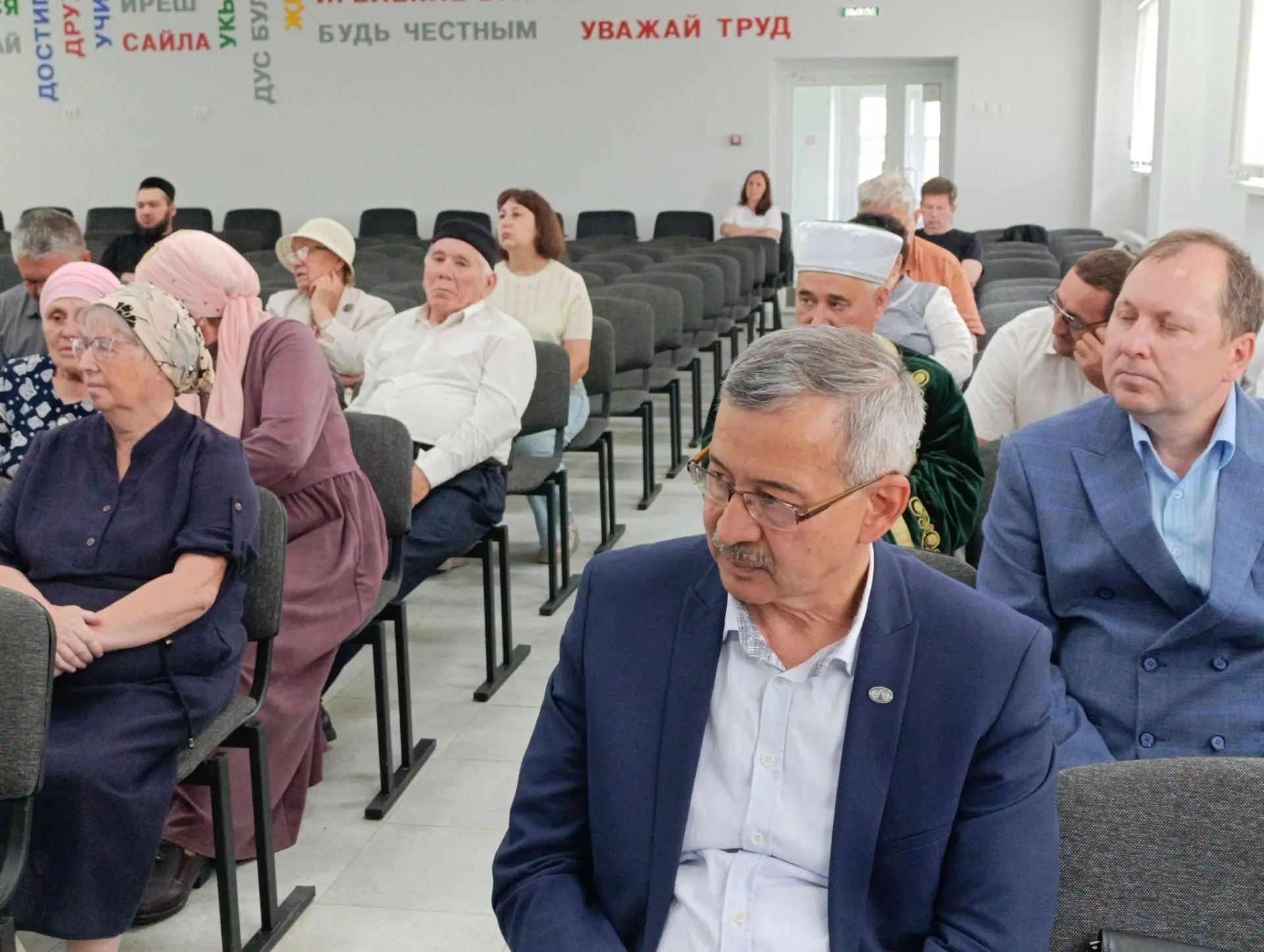 Габдрахман Ишморатовны онытмыйбыз