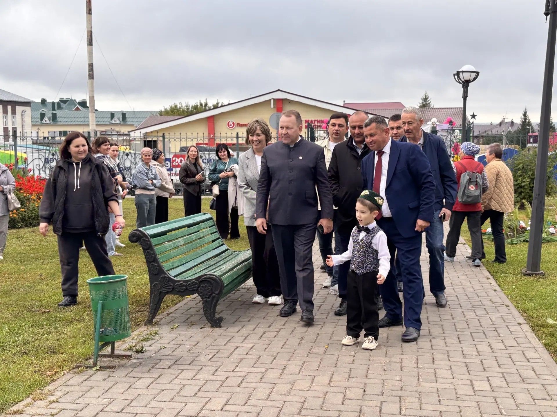 Арчада мәктәп ярминкәсе һәм чәчәкләр фестивале узды