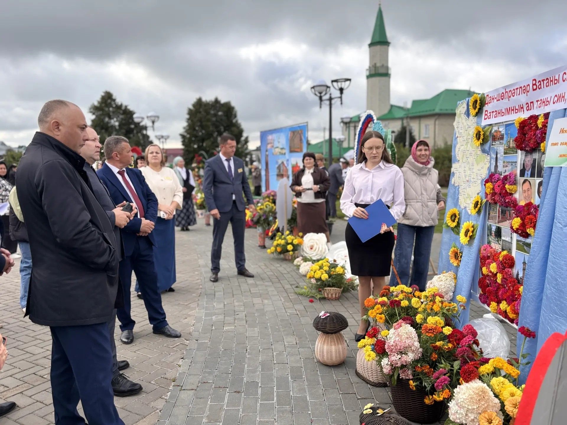 Арчада мәктәп ярминкәсе һәм чәчәкләр фестивале узды