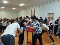 Остаз рухына багышлап: Яңасалада кул көрәше турниры