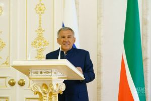 Халыклар бердәмлеге көне уңаеннан  Татарстан Республикасы Рәисе Р.Н. Миңнеханов  МӨРӘҖӘГАТЕ