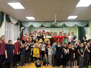 «КҮҢЕЛДӘН КҮҢЕЛГӘ»: Арча педагогия көллияте студентлары һәм коллективы Яңа Кенәр интернат-мәктәбендә булды