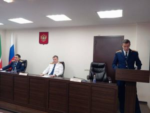 Узган ел Татарстанда тикшерүчеләр коррупциягә бәйле 947 җинаять эше кузгаткан