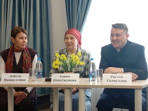 «Татар китабы-2026» бәйгесен оештыру уңаеннан Арча үзәк китапханәсендә очрашу