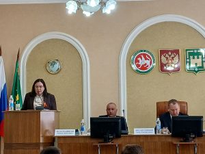 Арчада район Советы утырышы узды: бюджет һәм муниципаль контроль мәсьәләләре каралды