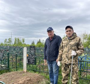 Арчада Гостехнадзор вәкилләре хезмәттәшләренең каберен зиярәт кылды