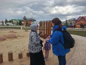 Арчада волонтерлар җәмәгать киңлекләрен сайлау буенча акция уздырды