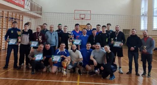 Яңа Кенәрдә мәчет беренчелегенә волейбол ярышлары узды