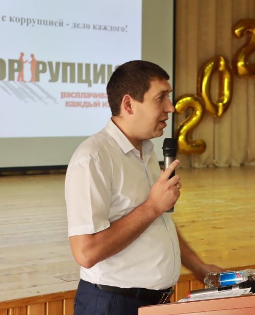 Молодежный центр «Алгарыш»:  антикоррупционный урок для подрастающего поколения