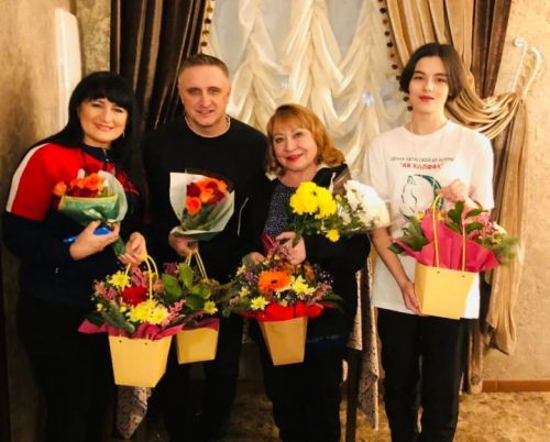 “Концерт булмый, гафу итегез»: татар артистларын нигә кире борганнар?
