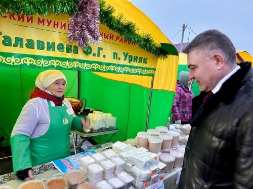 Арчада бүген бәйрәм алды ярминкәсе булды