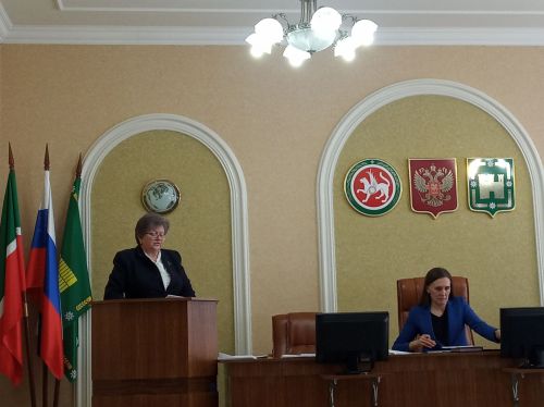 Район Иҗтимагый советында мобилизацияләнгәннәр һәм аларның гаиләләренә ярдәм мәсьәләсе каралды