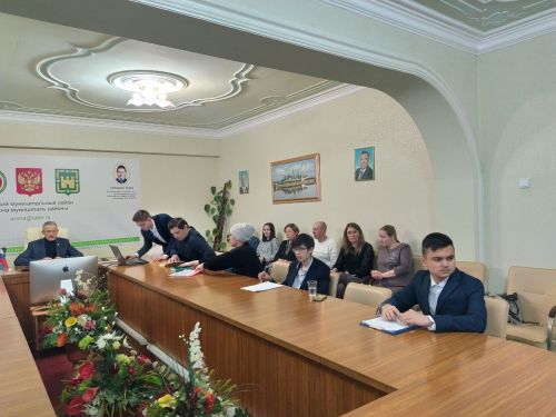 Лесхоз урта мәктәбе укучыларының фәнни-тикшерү эшләре буенча җәмәгать тыңлаулары узды