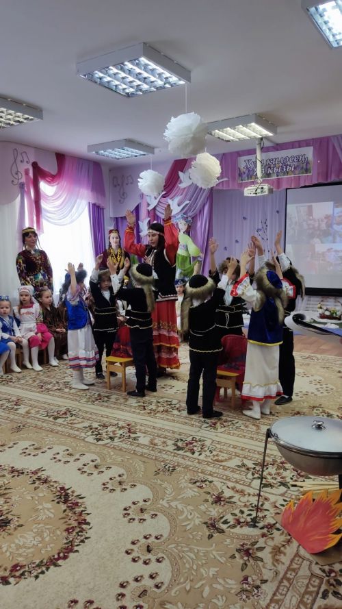 Арчаның 11 нче номерлы балалар бакчасында Нәүрүз бәйрәме узды