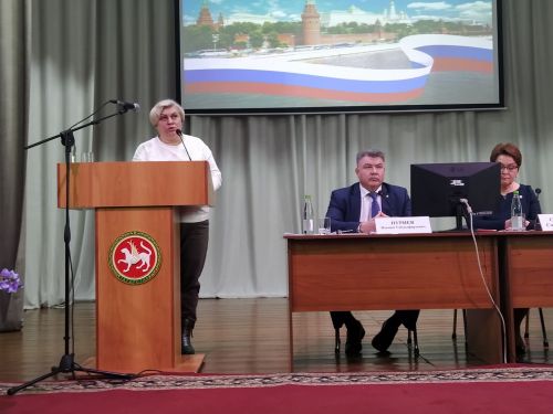 Арчада район башлыгы мобилизацияләнгән якташларыбызның якыннары белән очрашты