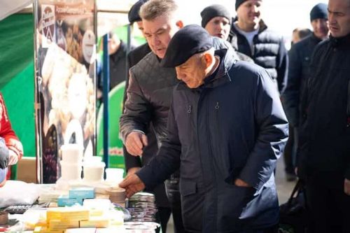 Казандагы Арча ярминкәсен Татарстан Республикасы Рәисе Рөстәм Миңнеханов карады