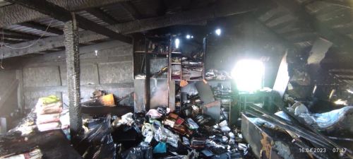 Арча районы Апайкина Гарь авылында бер йорт янды