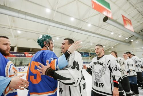 Районыбыз командасы Идел буе хоккей лигасында чемпион булды