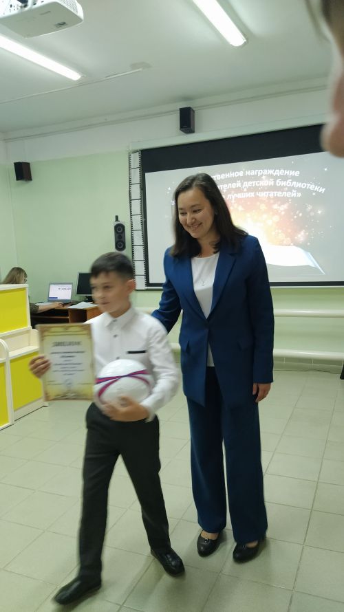 Алар китап та укый, музейларга да йөри (ВИДЕО)